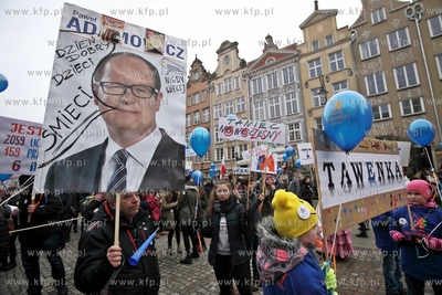 Demonstracja w obronie Pałacu Młodzieży w Gdańsku.
31.01.2015
fot....