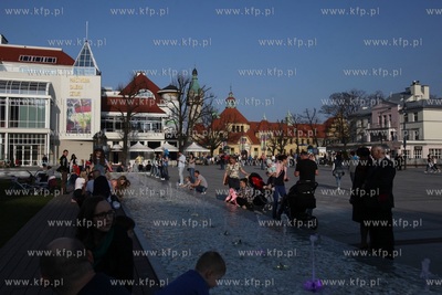 Sopot. Weekend za pół ceny. Fontanna na Placu Przyjaciół...