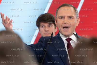 Gdańsk. Historyczna sala BHP. Wieczór wyborczy Karola...