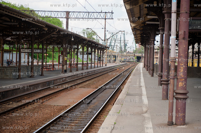 Gdansk. Dworzec Glowny PKP. Perony Szybkiej Kolei Miejskiej
10.05.2012
fot....