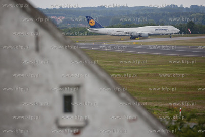 Gdansk. Rebiechowo. Ladowanie najdluzszego samolotu...
