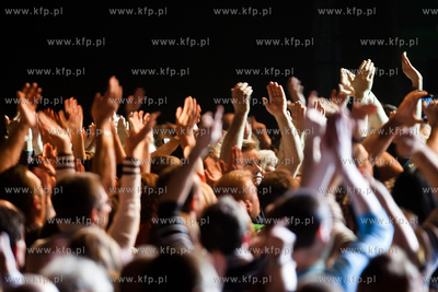 Gdansk. Ergo Arena. Koncert pt. Andrzejki lat 80-tych!
Nz...