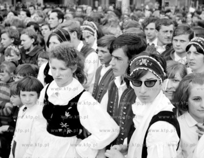 Kaszubi na Rynku w Koscierzynie na Kaszubach podczas...
