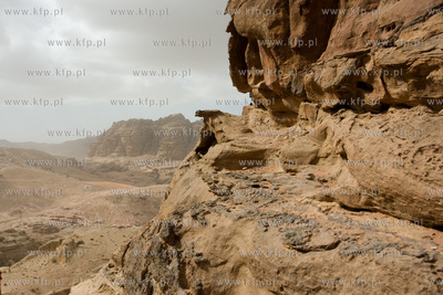 Petra. Jordania NZ ruiny miasta Nabatejczykow, znajdujace...