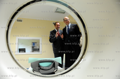 Gdansk. Zakonczenie rozbudowy Wojewodzkiego Centrum...