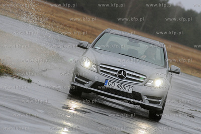 Z okazji premiery Mercedesa Nowej Klasy C . - Autoryzowany...