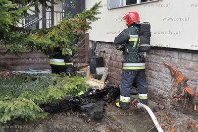Sopot. Ulica Malopolska 54. Niegrozny pozar wybuchl...