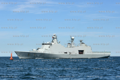 Gdynia. Miedzynarodowe manewry Baltops 2015 organizowane...