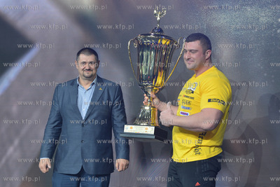 XV edycja Pucharu Swiata Zawodowcw w Armwrestlingu...