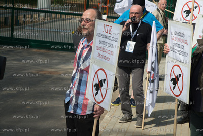 Redzikowo. Protest mieszkancow przeciwko budowie tarczy.
13.05.2016
Fot....