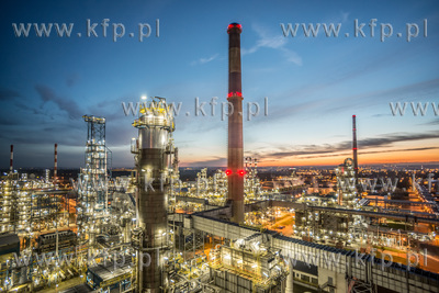 Rafineria Grupy Lotos. 24.09.2015 fot. Wojtek Jakubowski...