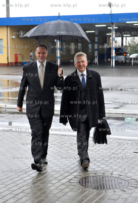 Gdansk. Pomorski Osrodek Szkolenia Drogowego. Przekazanie...