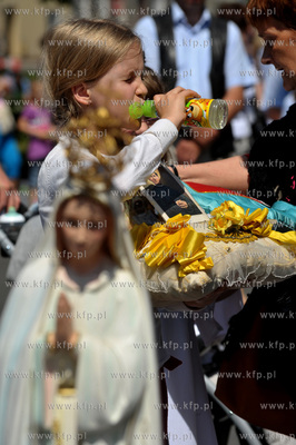 Uroczystosci i procesja Bozego Ciala w parafii sw....