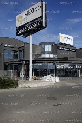 Reklamy firm handlowych, produkcyjnych i uslugowych...