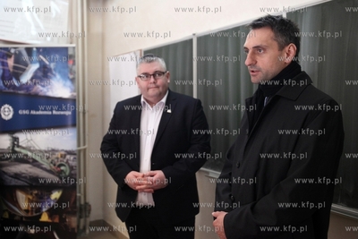 Dzien otwarty dla uczniow w Stoczni Gdansk i GSG Towers...