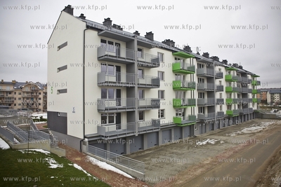 Uroczystość wręczenia kluczy lokatorom budynków...