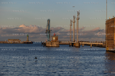Uroczyste podpisanie umowy pomiędzy Zarządem Morskiego...