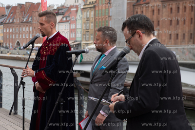 W Gdańsku mamy nabrzeże Hanzy. Uroczystość odsłonięcia...