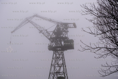 Mglisty dzień w Gdańsku. 02.01.2023 / fot. Anna Rezulak...