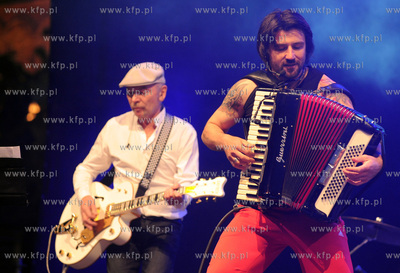 Swieto Miasta Gdanska. Koncert Voo Voo i Haydamaky....