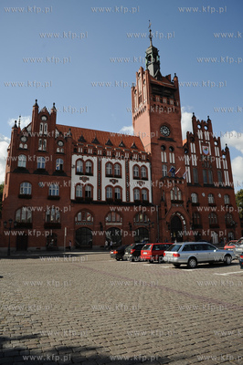 Slupsk. Plac Zwyciestwa. Urzad Miejski.
06.09.2011
fot....