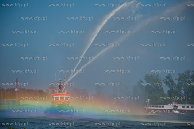 Gdansk. Oficjalne rozpoczecie sezonu zeglarskiego....