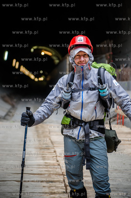 Piaskiem w raka, czyli charytatywny marsz brzegiem...