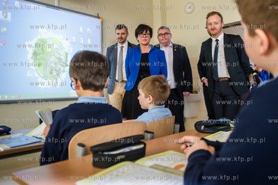 Gdansk. Wizyta Minister Edukacji Narodowej Joanny Kluzik-Rostkowskiej...