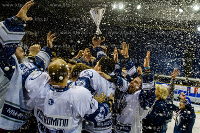 Gdansk. Hala Olivia. Mecz pierwszej ligi hokeja MH...