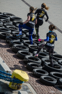 Gdynia. Morderczy trening przygotowujacy do zawodow...