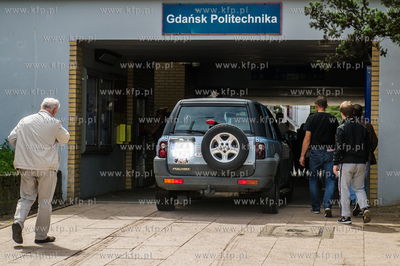 Gdańsk. Skutki silnych opadow, które przeszły nad...
