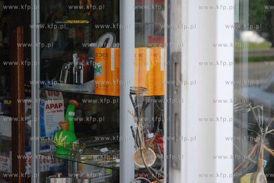 W jednym z gdynkich sklepow mozna kupic napoj orzezwiajacy...