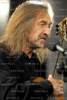 Teatr Miejski w Gdyni. Recital Miroslawa Czyzykiewicza,...