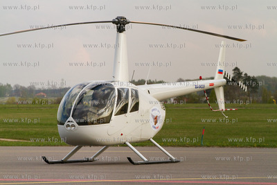 Gdansk Rebiechowo. Nz. Smiglowce Robinson R44. Wizyta...