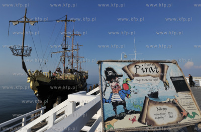 Sopot - Molo. Sobotnie popoludnie na molo w Sopocie....