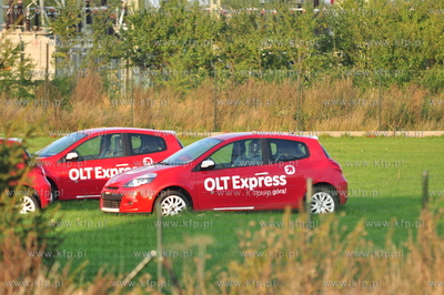 Samochody Renault Clio zakupione dla wypozyczalni samochodow...