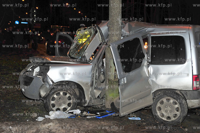 Sopot. Ulica Malczewskiego.  Wypadek samochodowy. Okolo...