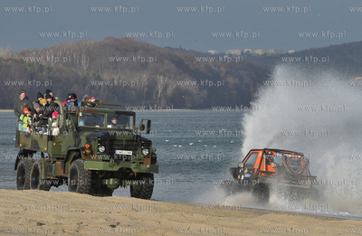 Sopot Plaza k. Hotelu Grand. Final Wielkiej Orkiestry...