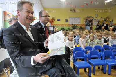 Gdansk, Przedszkole nr. 18 przy ul. Lawniczej. Premiera...