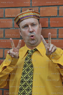 Nadbaltyckie Centrum Kultury. Promocja ksiazki Artysci,...