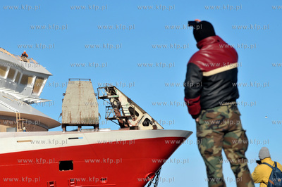 Stocznia Gdansk. Pochylnia B1. Wodowanie promu pasazersko-samochodowego...