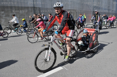 Dzien otwarty tunelu pod Martwa Wisla w Gdansku. To...