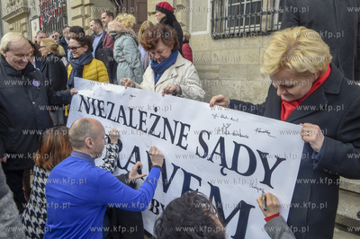 Gdańsk, Nowe Ogrody. Gdańscy sędziowie solidarni...