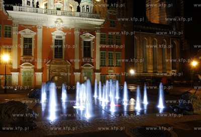 Gdansk. Uruchomienie Fontanny Czterech Kwartalow, ktora...