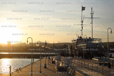 Sopot. Molo. Marina.
29.11.2011
fot. Krzysztof Mystkowski...