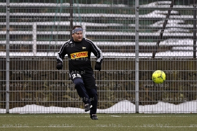Gdansk. Boisko przy ul. Traugutta.  Sylwestrowy mecz...