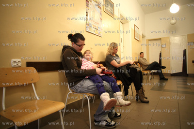 Budynek przychodni w Pruszczu Gdanskim przy ul. Grunwaldzkiej.
09.01.2013
fot....