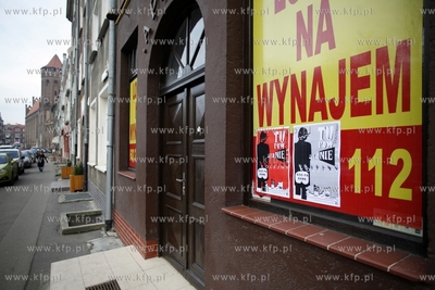 Lokal do wynajecia po bylej aptece przy ul. Swietojanskiej...