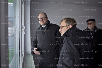 Uroczystość wręczenia kluczy lokatorom budynków...