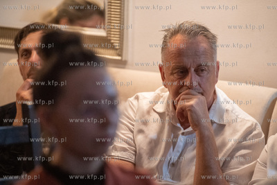 Literacka Restaurant & Wine Bar. Bursztyny Literatury....